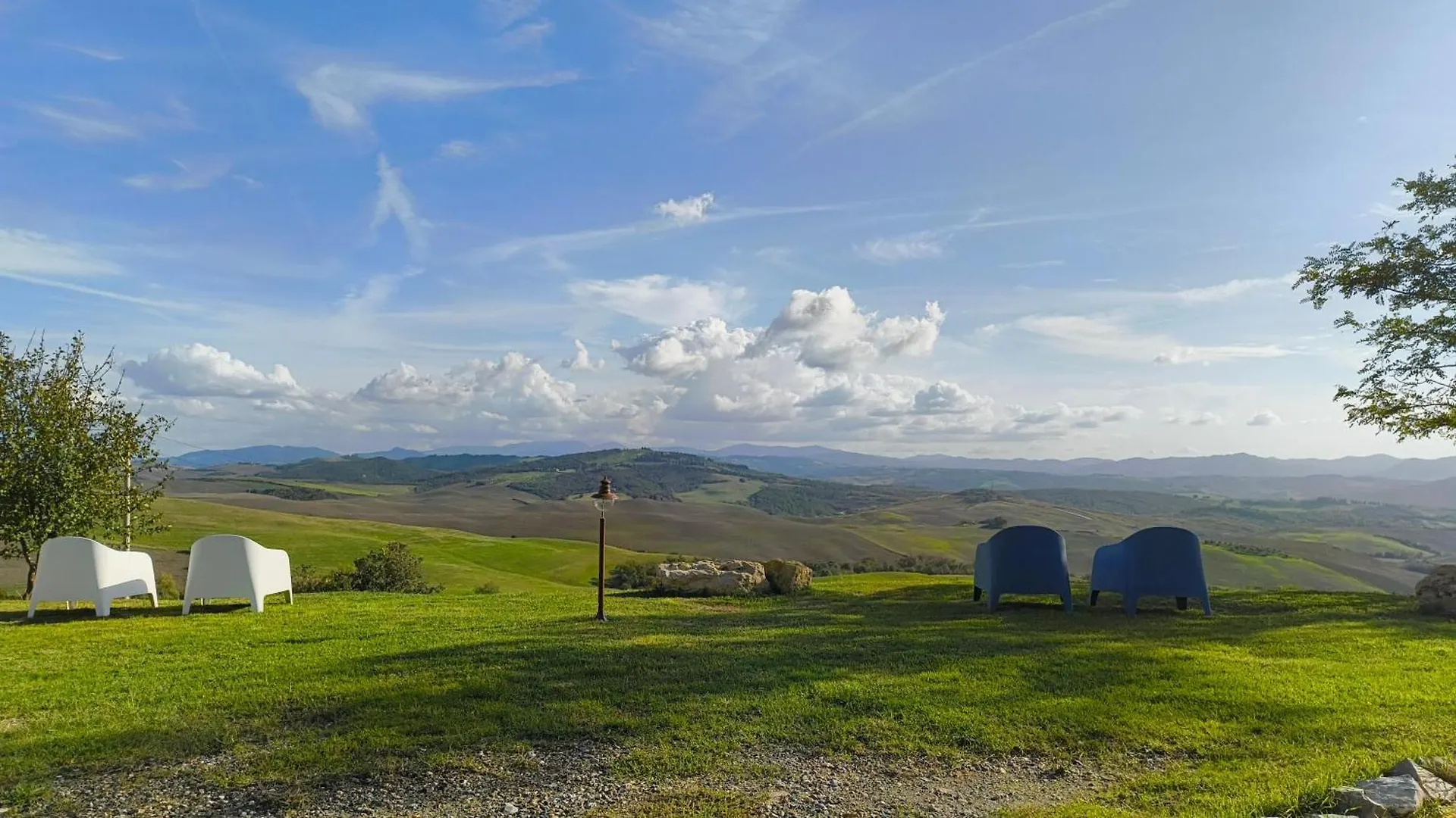 Guest house Podere Campiano Camere Volterra