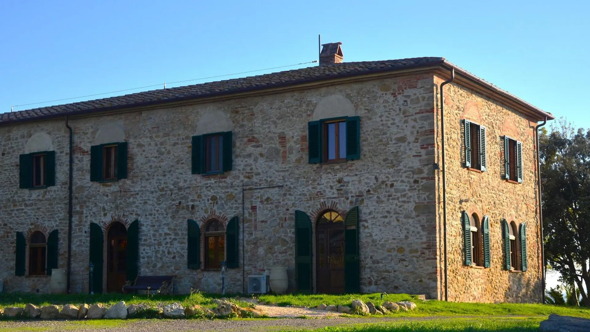 Guest house Podere Campiano Camere Volterra Italy