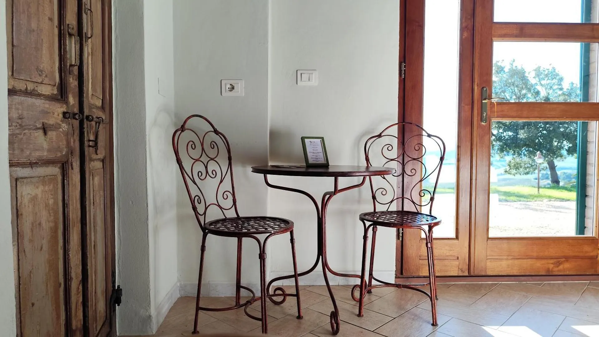Guest house Podere Campiano Camere Volterra